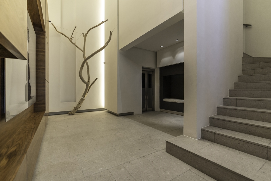 5 Bedroom Property for Sale in Clifton Western Cape